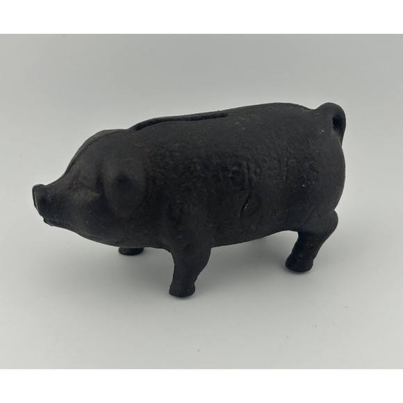 Vintage Decker's Iowana CastIron Pig Bank‎